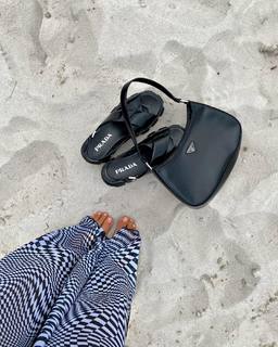 Priscilla Alcântara feet photo thumbnail