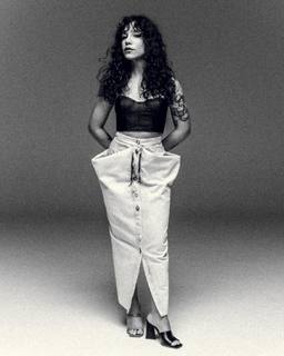 Priscilla Alcântara feet photo thumbnail