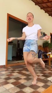 Priscilla Alcântara feet photo thumbnail