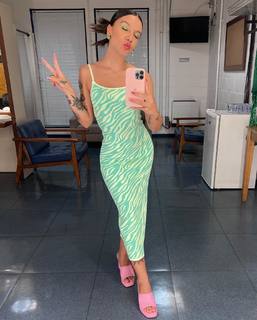 Priscilla Alcântara feet photo thumbnail