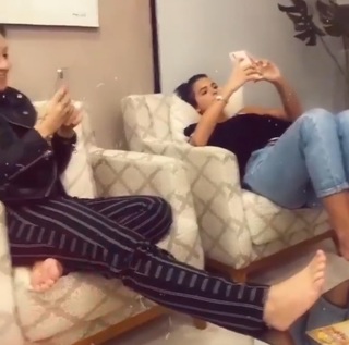 Priscilla Alcântara feet photo thumbnail