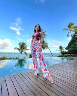 Priscilla Alcântara feet photo thumbnail