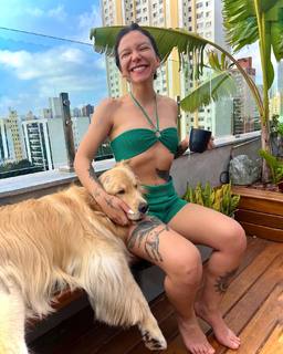 Priscilla Alcântara feet photo thumbnail