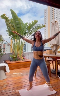 Priscilla Alcântara feet photo thumbnail