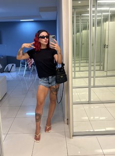 Priscilla Alcântara feet photo thumbnail