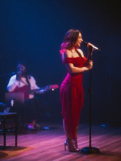 Priscilla Alcântara feet photo thumbnail