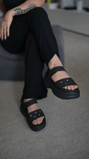 Priscilla Alcântara feet photo 16