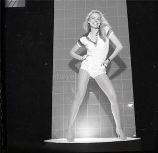 Priscilla Barnes feet photo 17