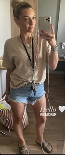 Priscilla Betti feet photo thumbnail