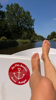 Priscilla Betti feet photo 1