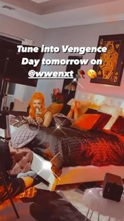 Priscilla Kelly feet photo thumbnail