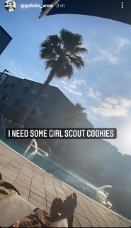 Priscilla Kelly feet photo thumbnail