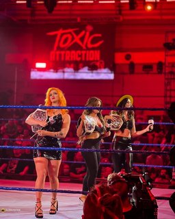 Priscilla Kelly feet photo thumbnail