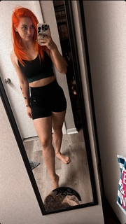 Priscilla Kelly feet photo thumbnail