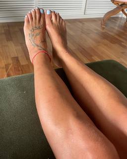 Priscilla Sol feet photo 1