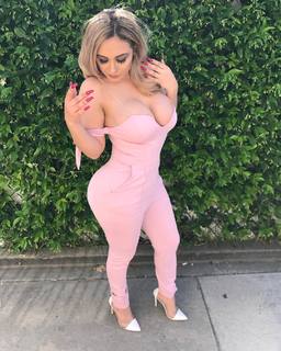 PriscillaMonique Quezada feet photo 7