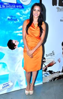 Priya Anand feet photo thumbnail