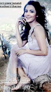 Priya Anand feet photo thumbnail