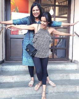 Priya Anand feet photo thumbnail