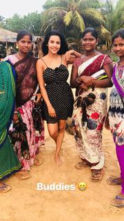 Priya Anand feet photo thumbnail