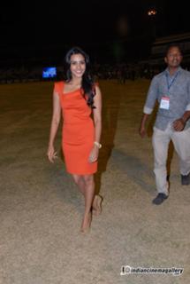 Priya Anand feet photo thumbnail