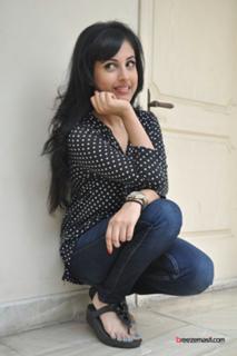 Priya Banerjee feet photo 6