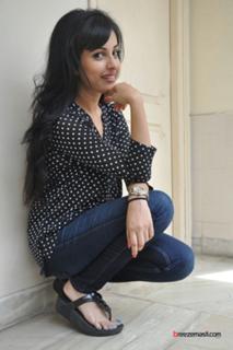 Priya Banerjee feet photo 5