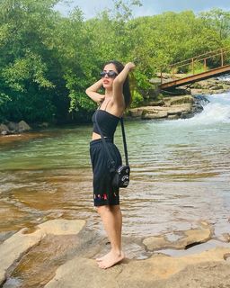 Priya Banerjee feet photo 10