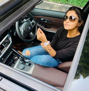 Priya Bhavani Shankar feet photo 10