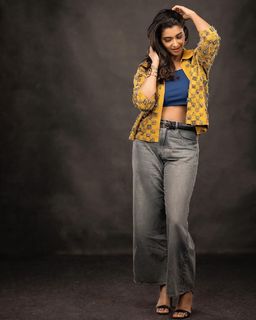 Priya Bhavani Shankar feet photo 17