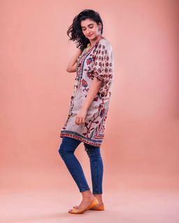 Priya Bhavani Shankar feet photo 12
