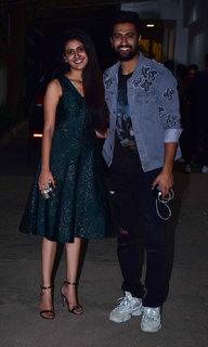 Priya Prakash Varrier feet photo thumbnail