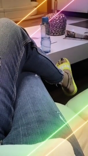 Priya Prakash Varrier feet photo thumbnail