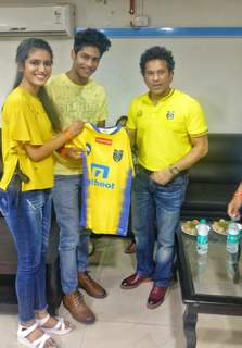 Priya Prakash Varrier feet photo thumbnail