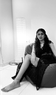 Priya Prakash Varrier feet photo thumbnail