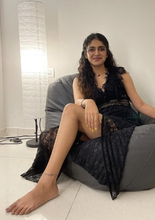 Priya Prakash Varrier feet photo thumbnail