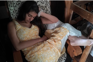 Priya Prakash Varrier feet photo thumbnail