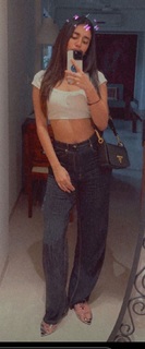 Priya Prakash Varrier feet photo thumbnail