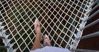 Priya Prakash Varrier feet photo thumbnail