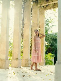 Priya Prakash Varrier feet photo thumbnail