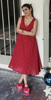 Priya Prakash Varrier feet photo 3
