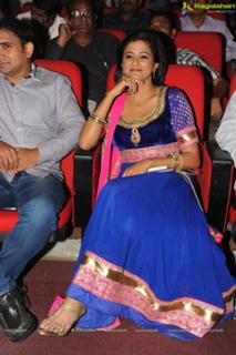 Priyamani feet photo thumbnail