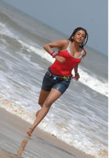 Priyamani feet photo thumbnail