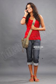 Priyamani feet photo thumbnail
