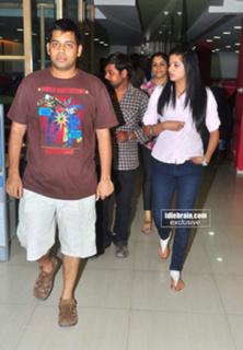 Priyamani feet photo thumbnail