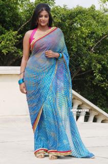 Priyamani feet photo thumbnail