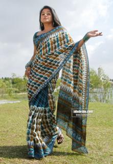 Priyamani feet photo thumbnail