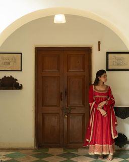 Priyanka Arulmohan feet photo 6