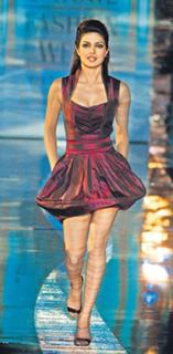 Priyanka Chopra Jonas feet photo thumbnail