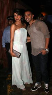 Priyanka Chopra Jonas feet photo thumbnail